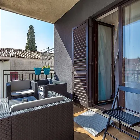 Apartment Miro